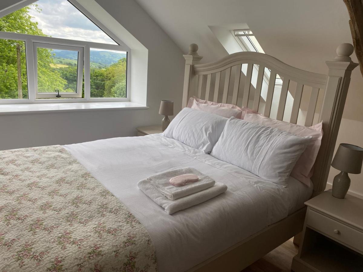 Pippin Lodge Llanwrda 외부 사진